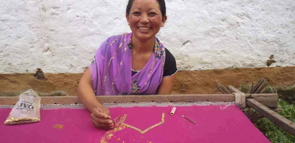 AFO Impact - Nepal - Sewing fabric